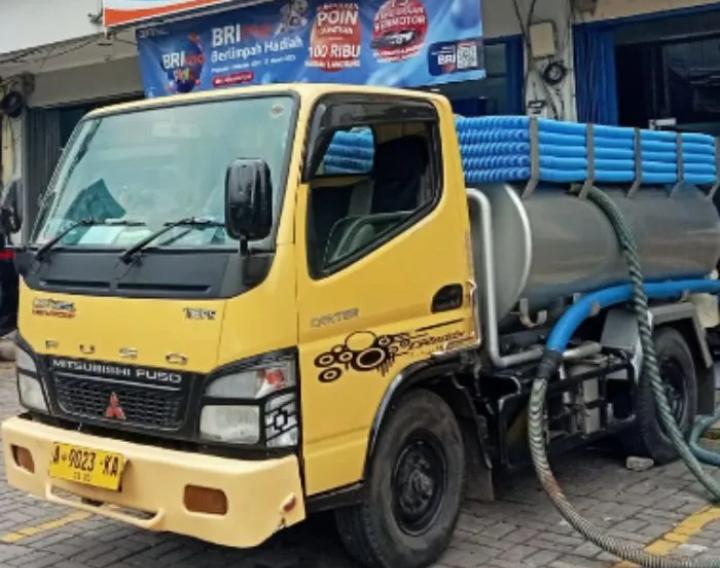 sedot wc summarecon bekasi